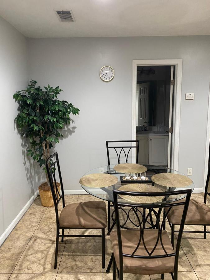 Cute And Cozy 1 King Bed Unit Apartment นอร์ธออกัสตา ภายนอก รูปภาพ