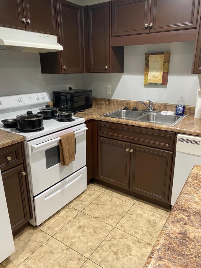 Cute And Cozy 1 King Bed Unit Apartment นอร์ธออกัสตา ภายนอก รูปภาพ
