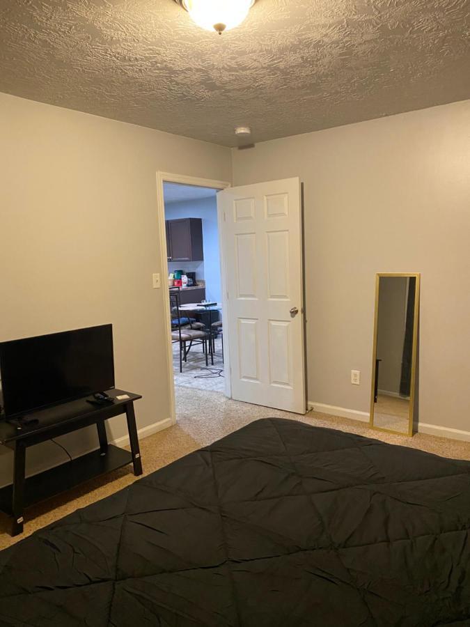 Cute And Cozy 1 King Bed Unit Apartment นอร์ธออกัสตา ภายนอก รูปภาพ